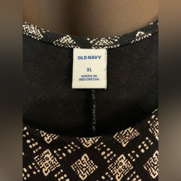 Old Navy XL rayon/ spandex tank dress. Black w off white pattern - Picture 3 of 4